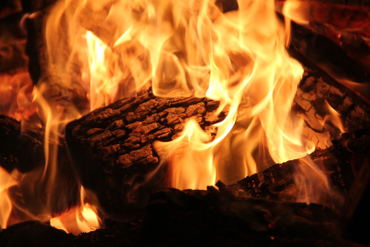 Expert Fireplace Cleaning in Winthrop, MA Professional Fireplace Cleaning Services In Winthrop Massachusetts